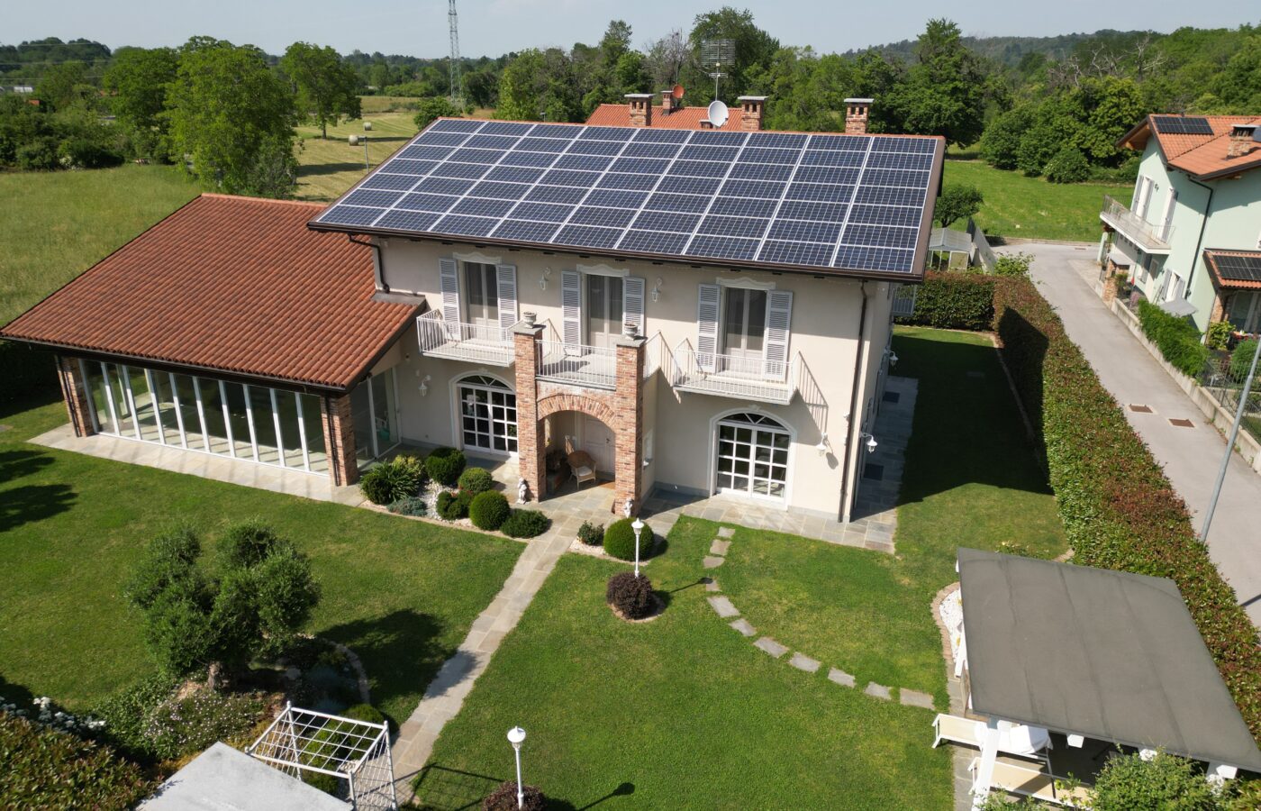 Villa signorile con veranda